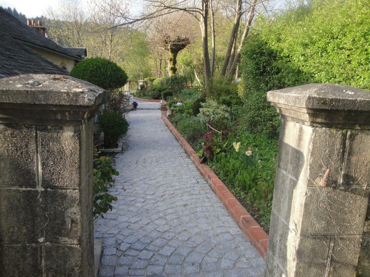 Le Relais Des Capucines Bed & Breakfast Largnac Ngoại thất bức ảnh