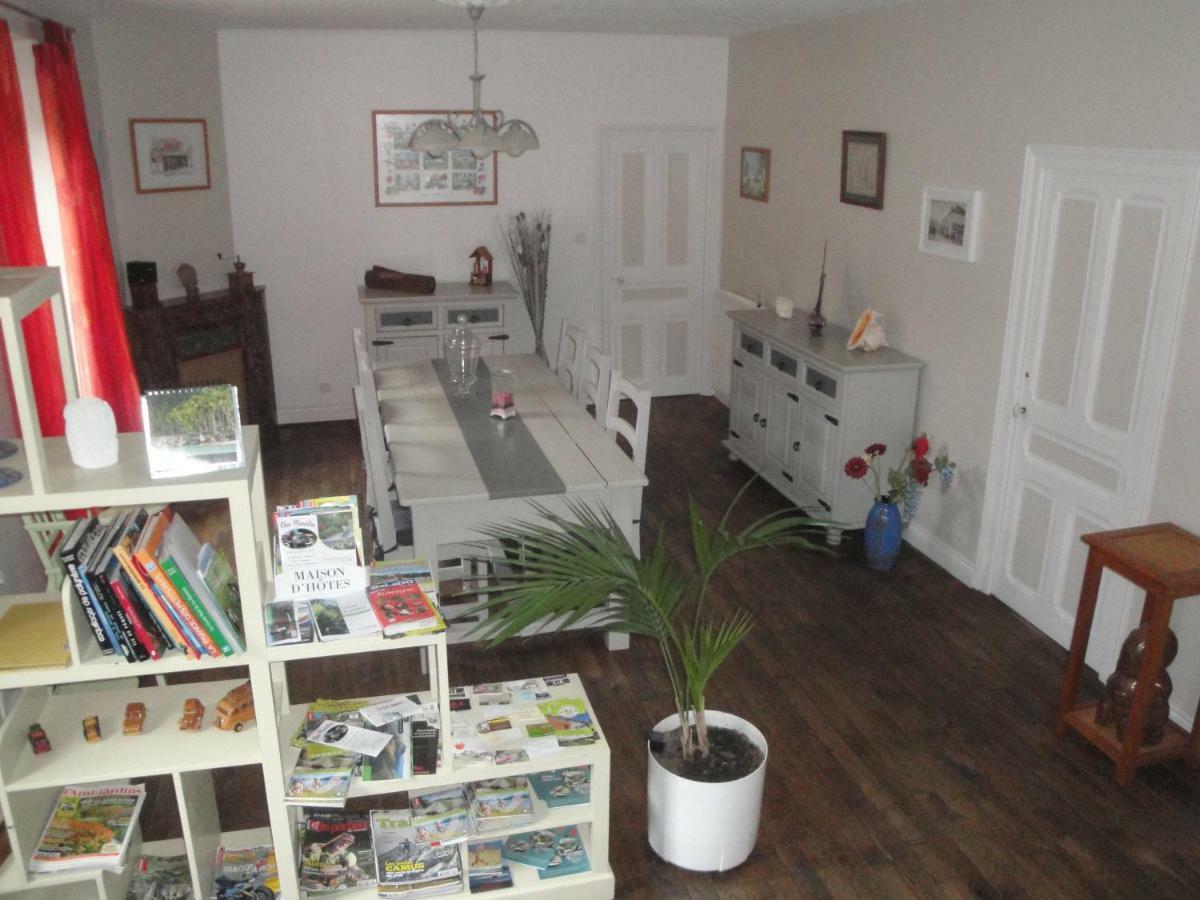 Le Relais Des Capucines Bed & Breakfast Largnac Ngoại thất bức ảnh